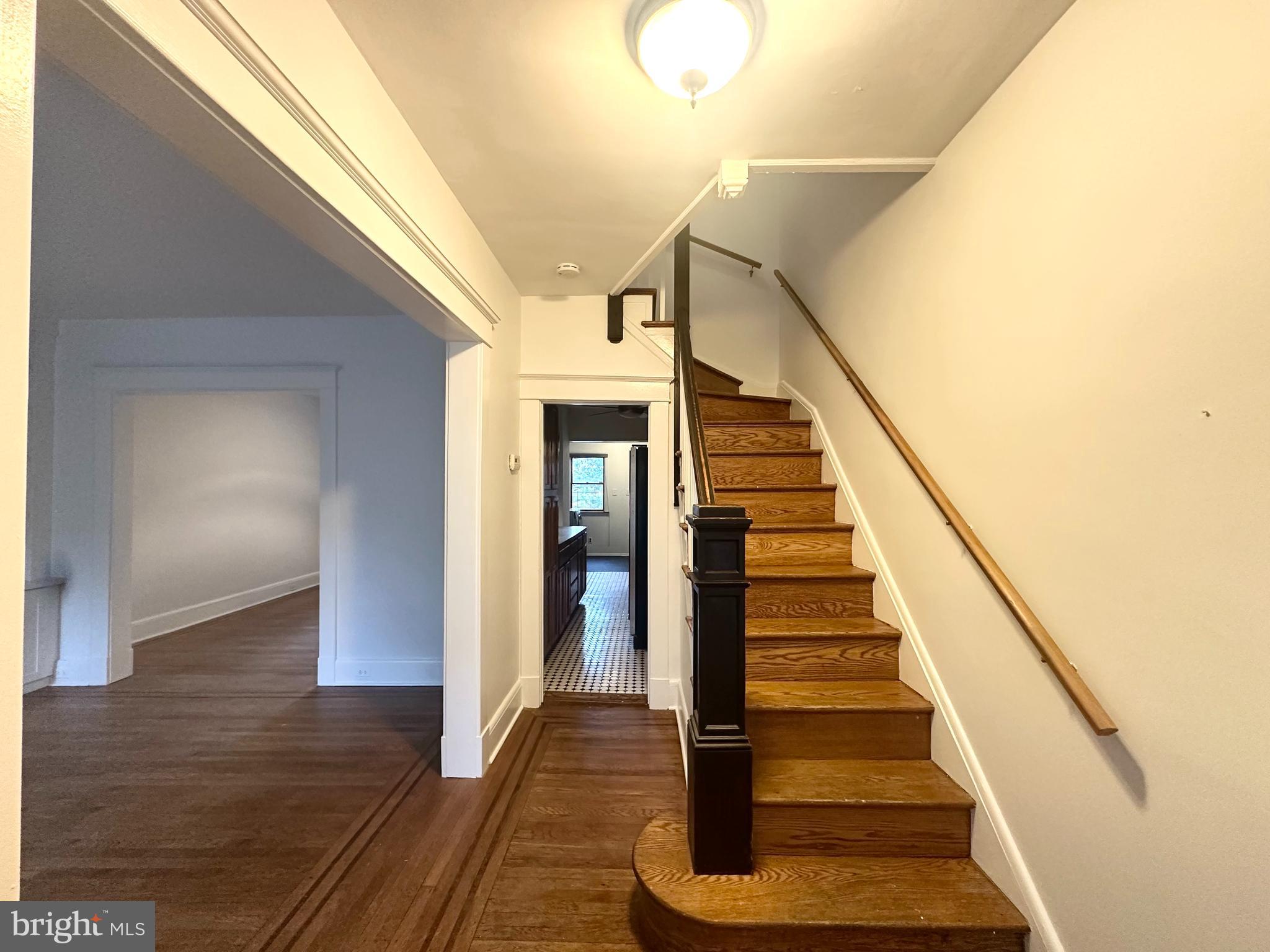 WYMAN PARK HAMPDEN - Residential Lease