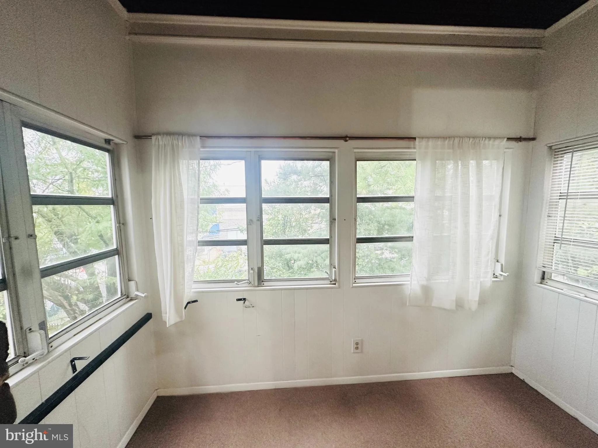 Baltimore, Maryland 21211, United States, 3 Bedrooms Bedrooms, ,2 BathroomsBathrooms,Residential,Active,219137