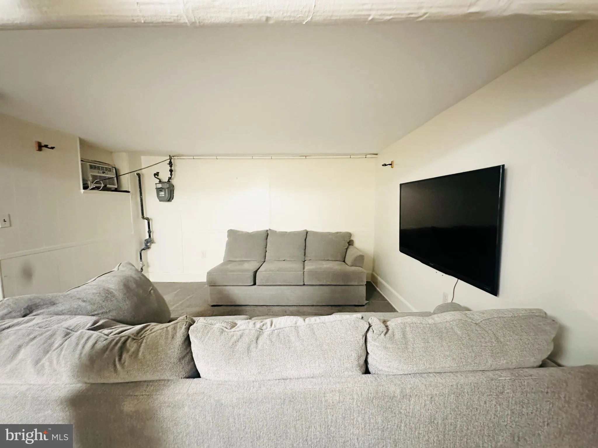 Baltimore, Maryland 21211, United States, 3 Bedrooms Bedrooms, ,2 BathroomsBathrooms,Residential,Active,219137