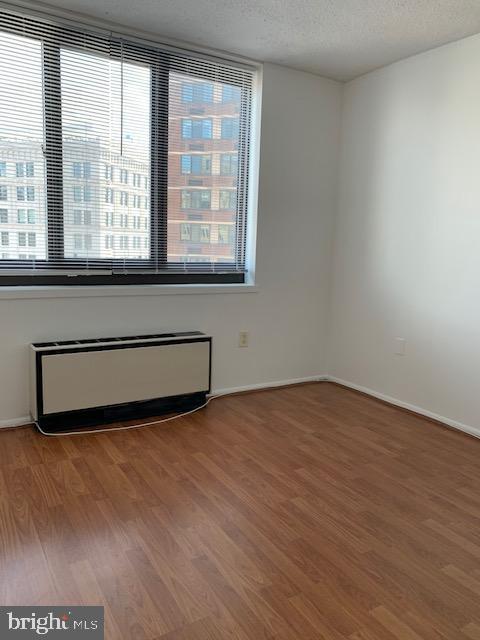 AVENUE OF THE ARTS - Residential Lease