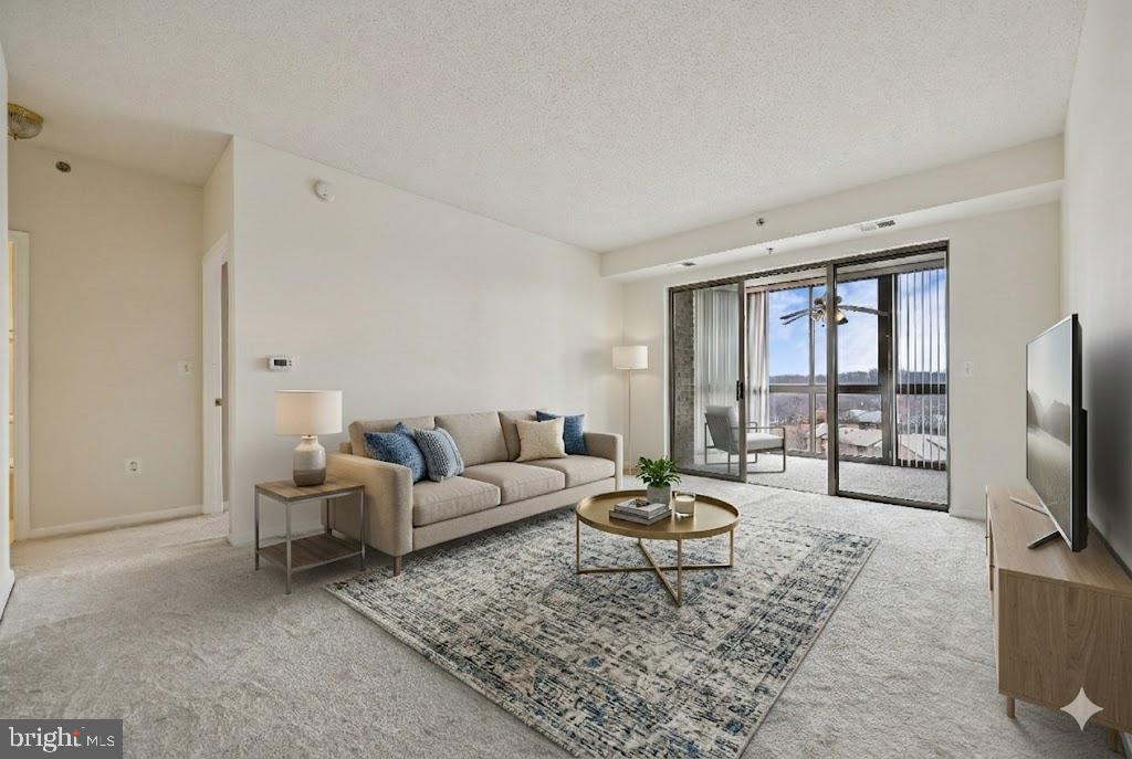 LEISURE WORLD - Residential