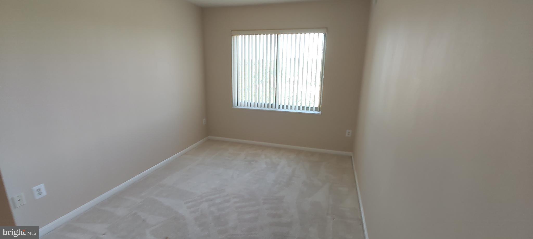 LEISURE WORLD - Residential