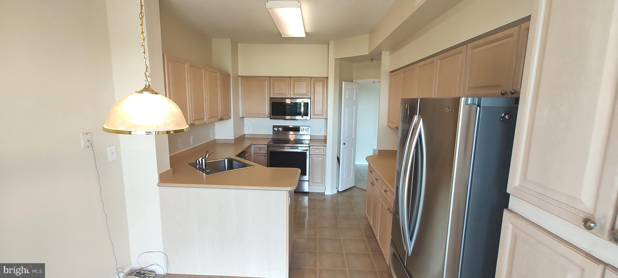 3100 N LEISURE WORLD BOULEVARD 812