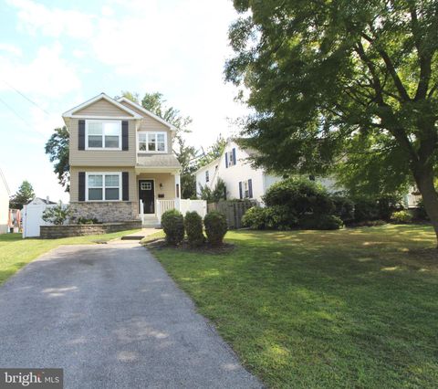 Photo of 2608 Grand Avenue, HOLMES, PA 19043 (MLS # PADE2099336)
