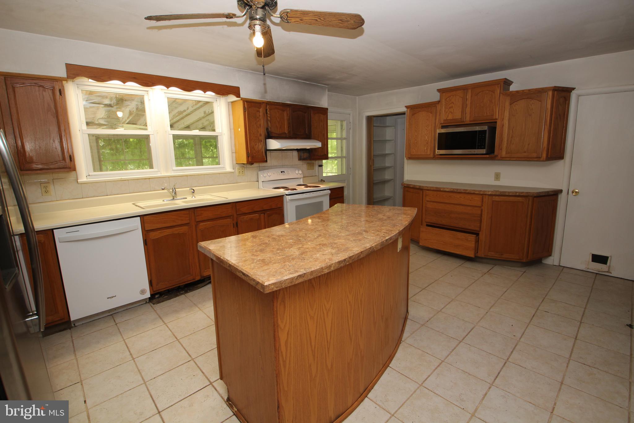 319 FAIRHILL ROAD