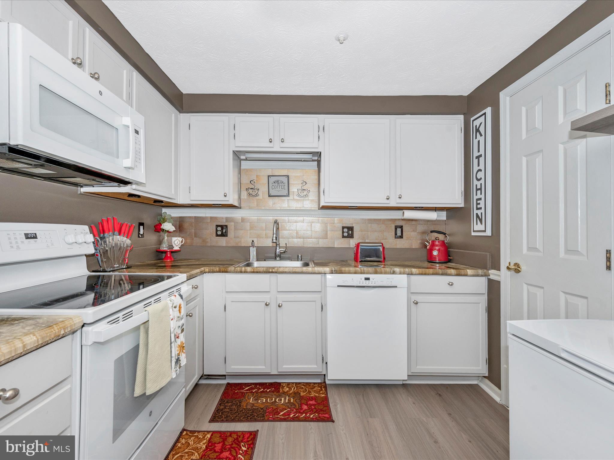 OVERLOOK - Residential