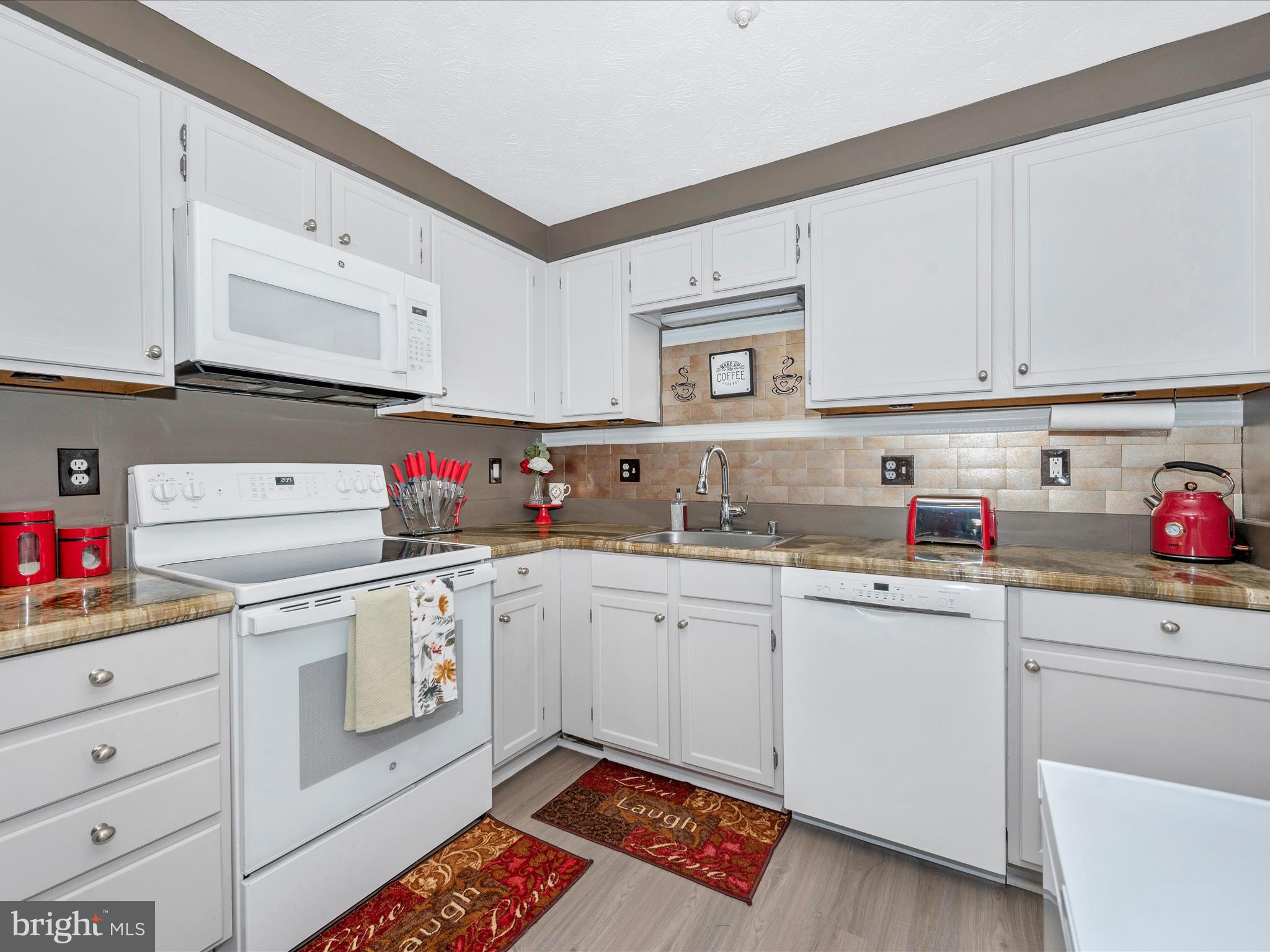 OVERLOOK - Residential