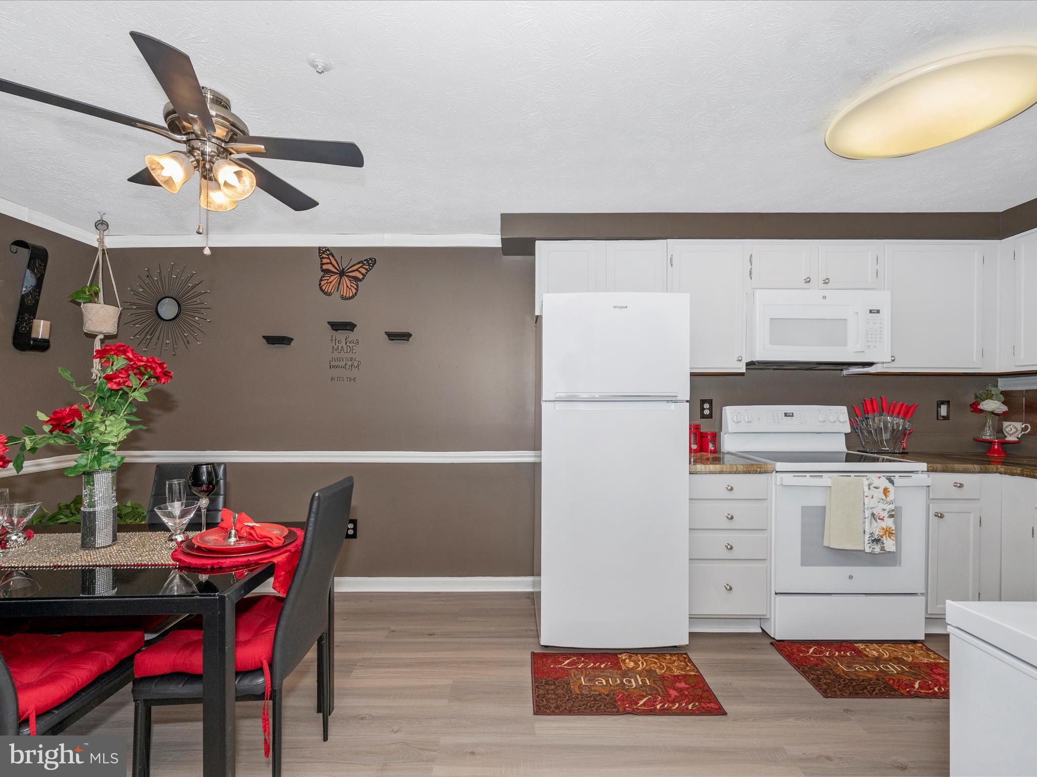 OVERLOOK - Residential