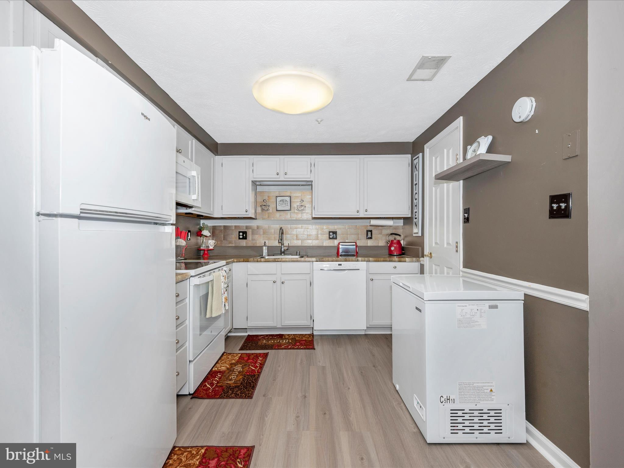 OVERLOOK - Residential