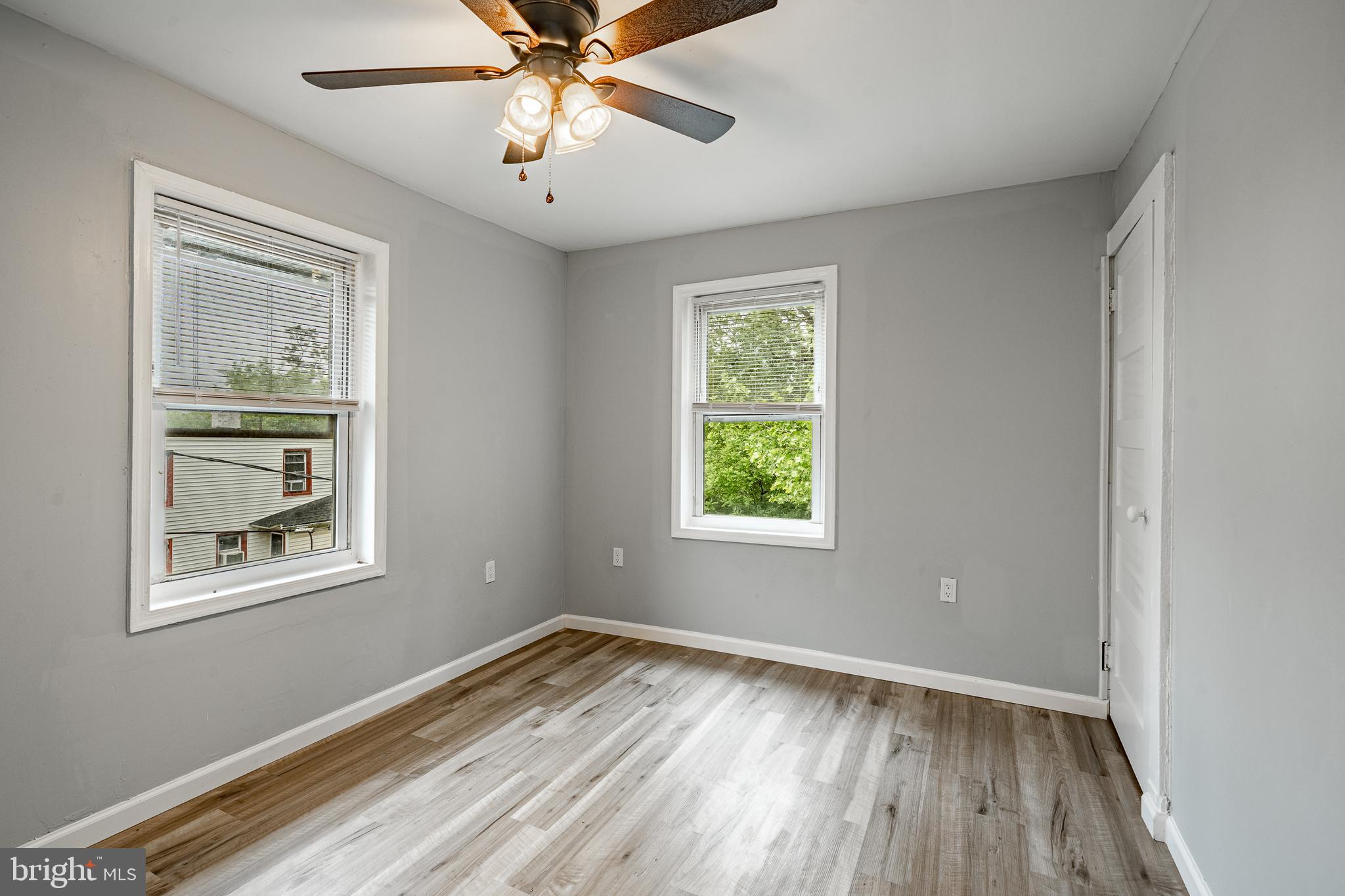 SPRUCES - Residential