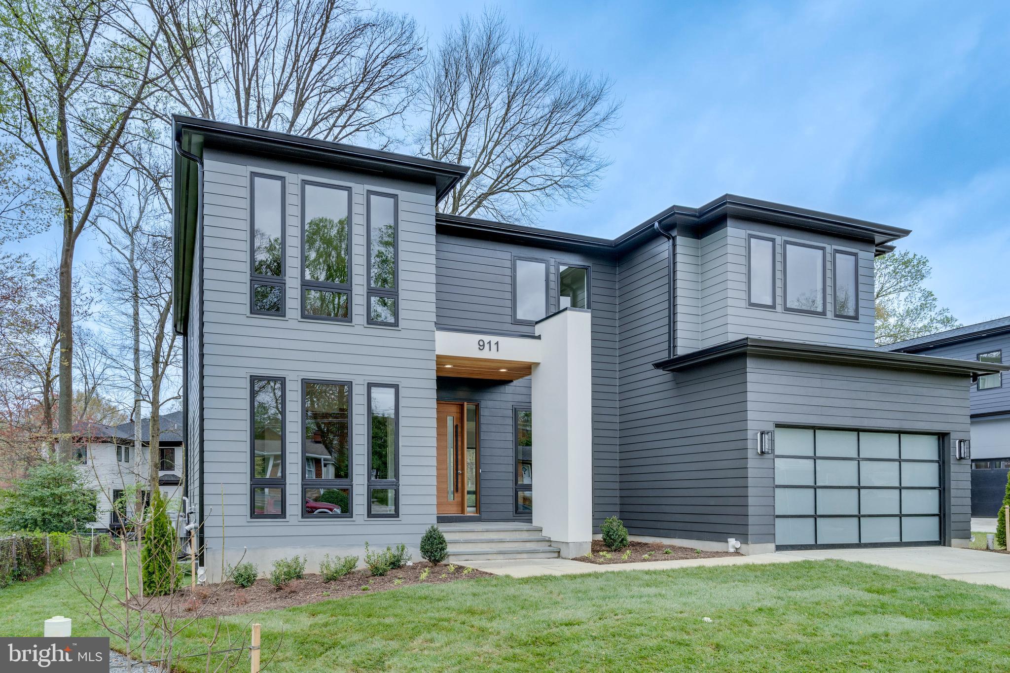 VIENNA WOODS - Residential