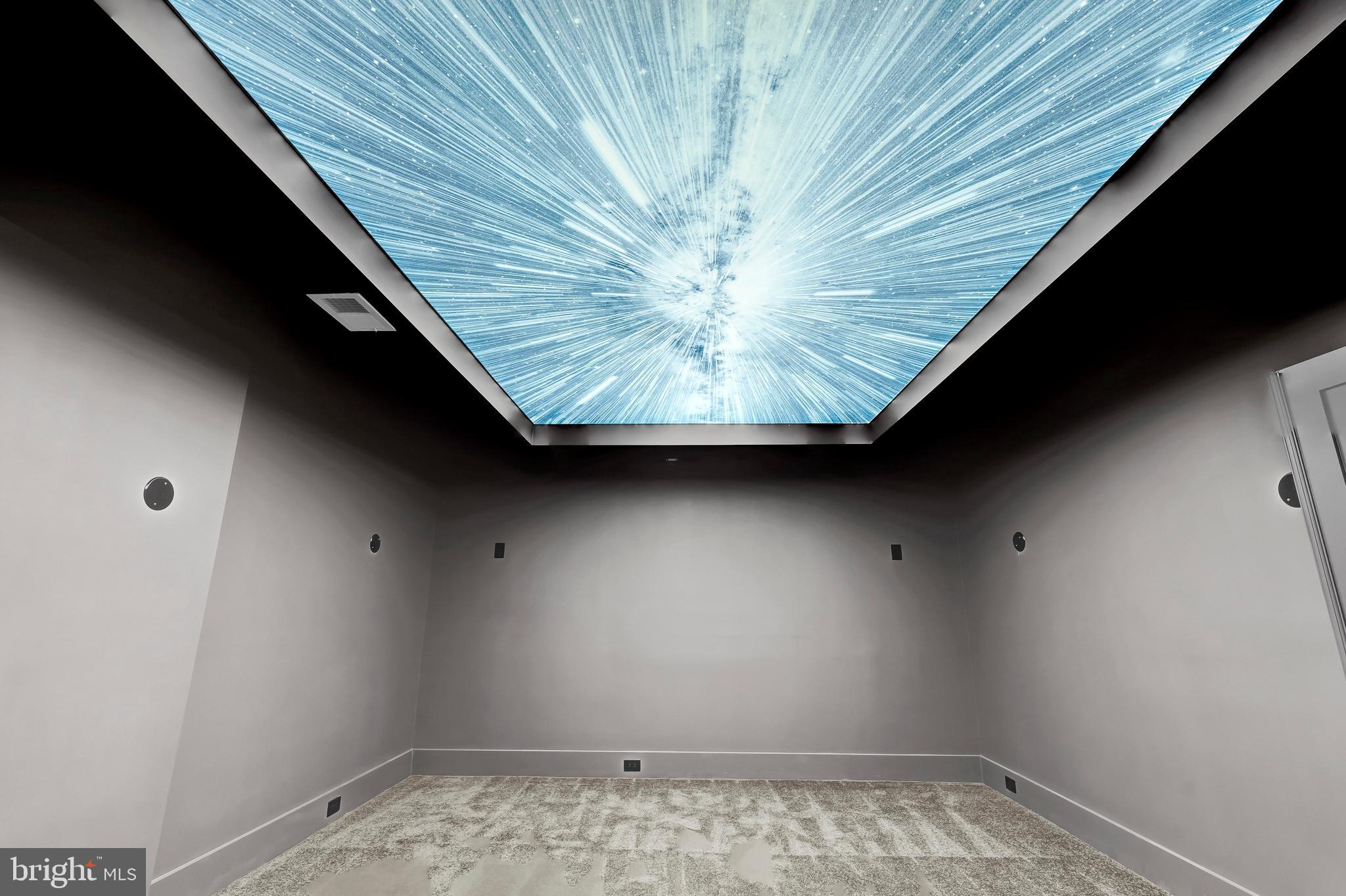 VIENNA WOODS - Residential