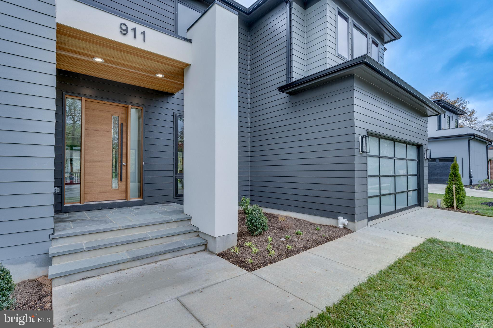 VIENNA WOODS - Residential