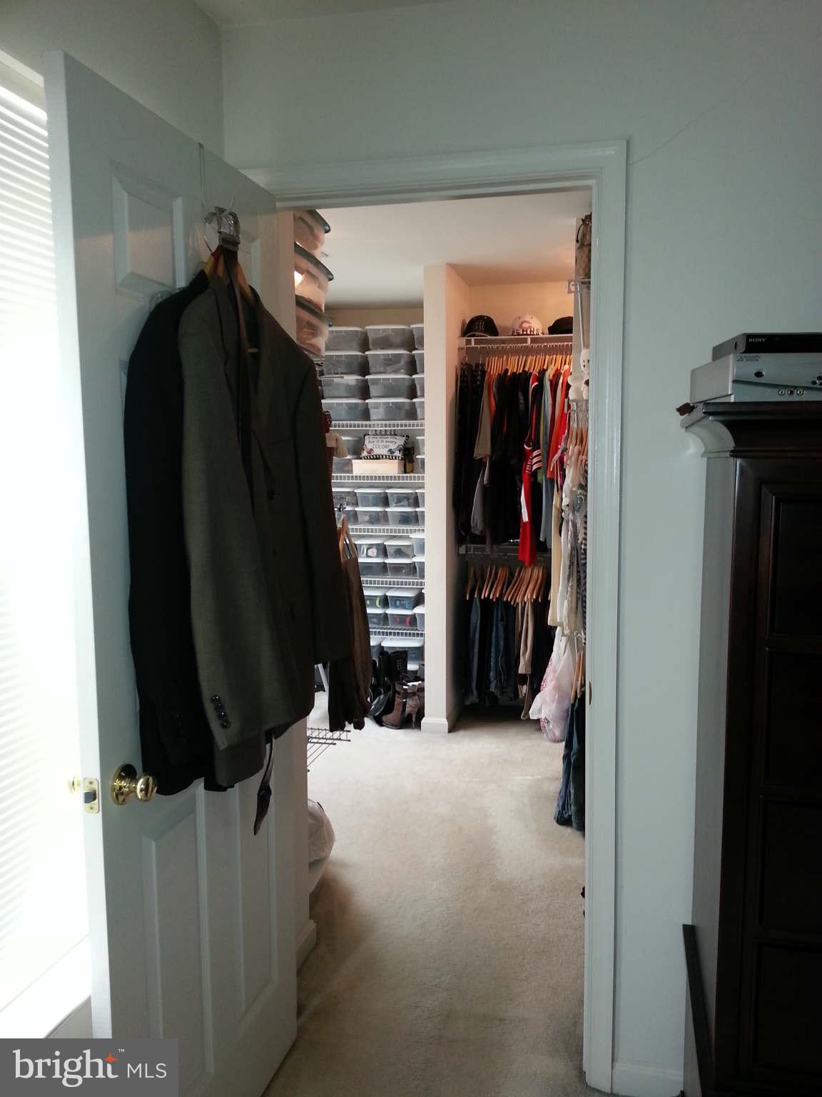 LANIER FARMS - Residential