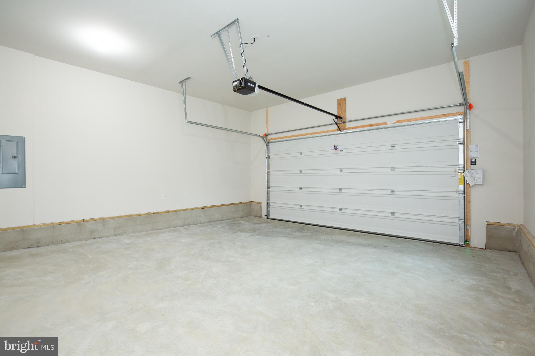 CABIN POINT / GLEBE HARBOR - Residential