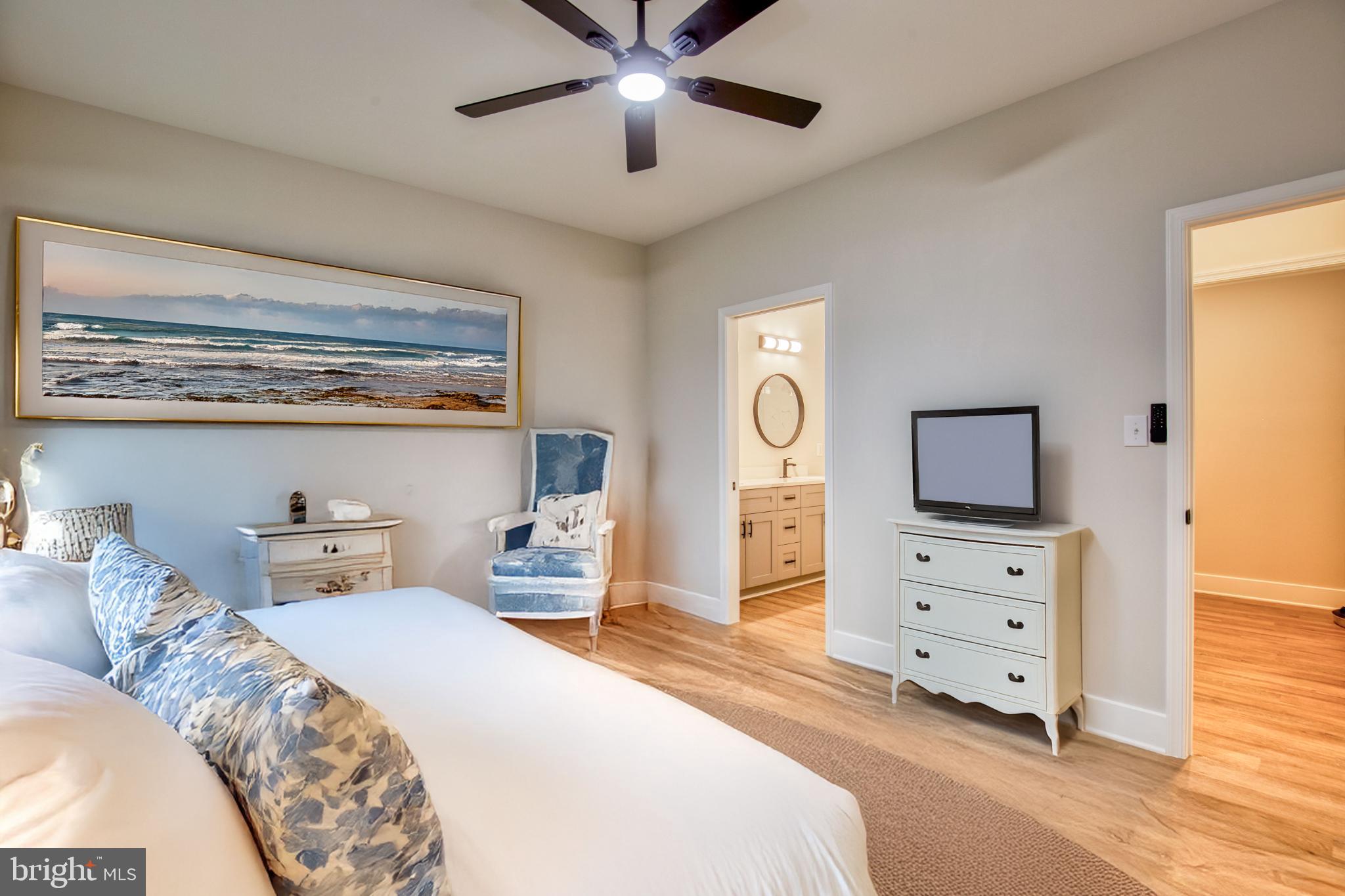 CABIN POINT / GLEBE HARBOR - Residential