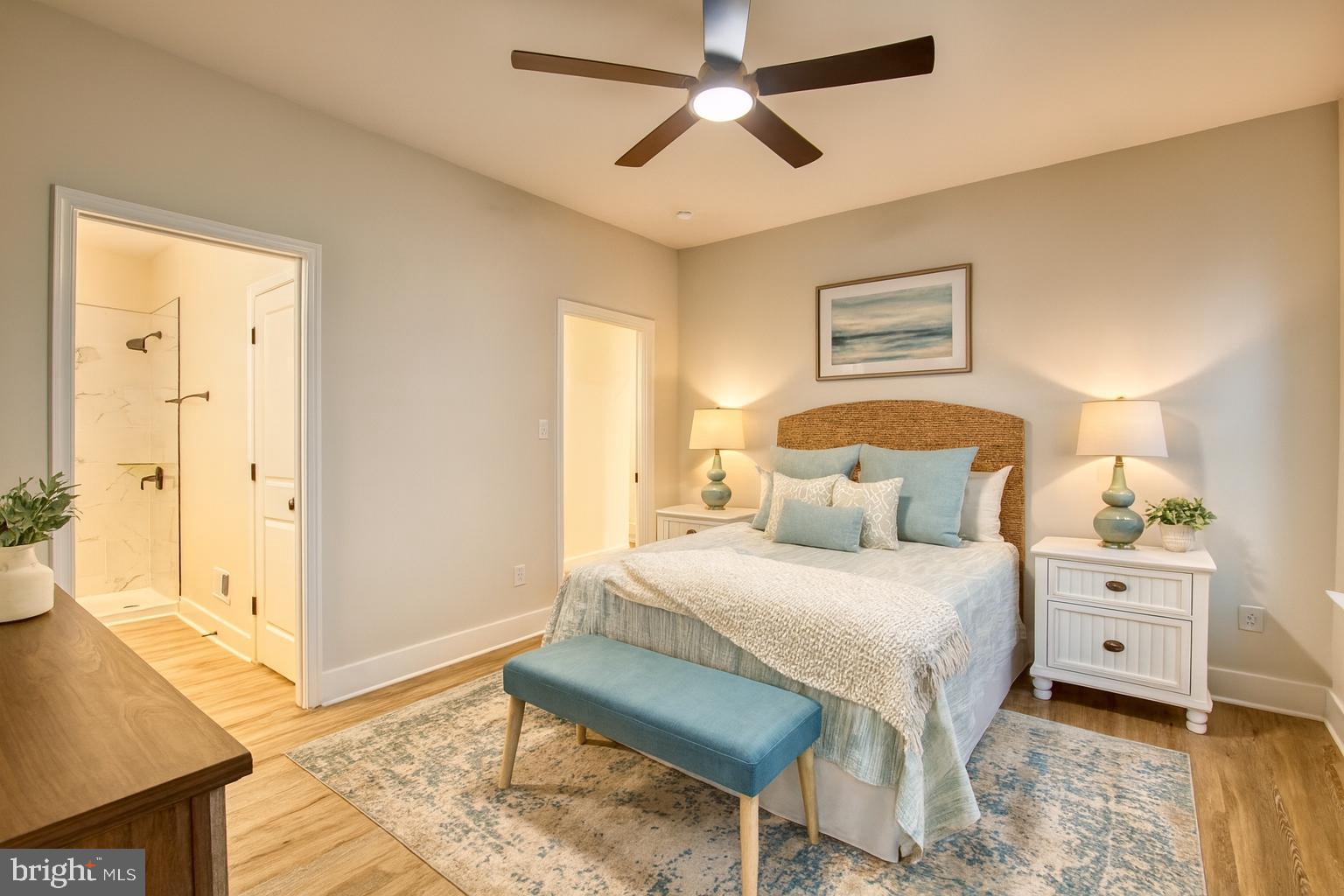 CABIN POINT / GLEBE HARBOR - Residential