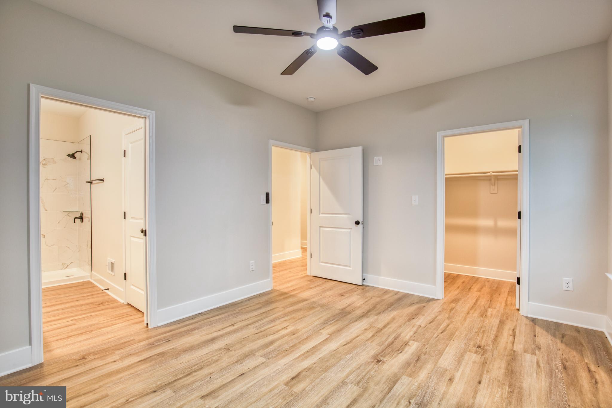 CABIN POINT / GLEBE HARBOR - Residential