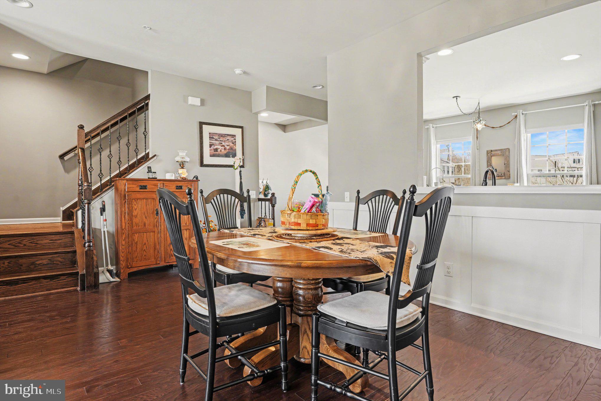 WARRINGTON POINTE - Residential