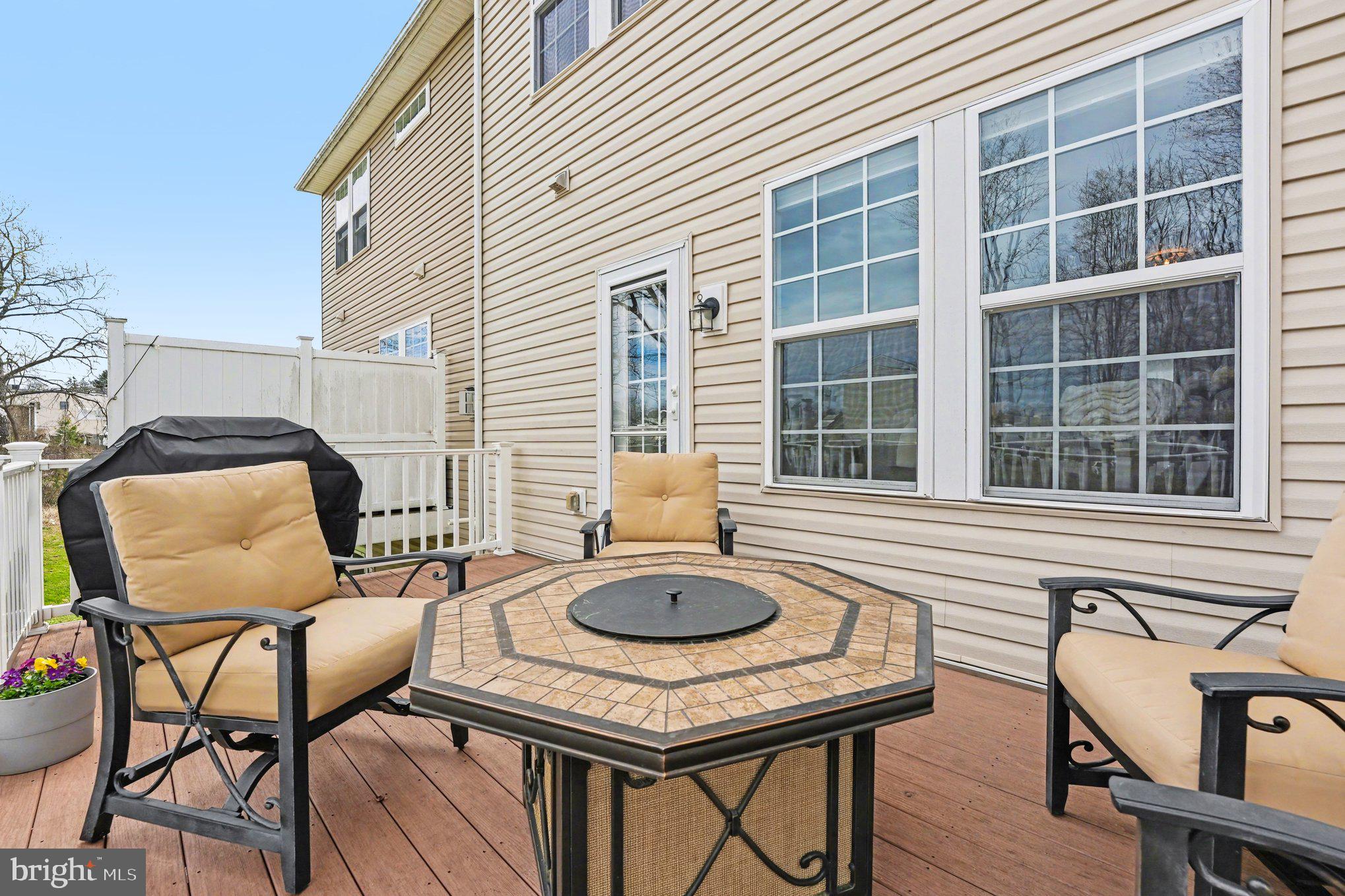 WARRINGTON POINTE - Residential