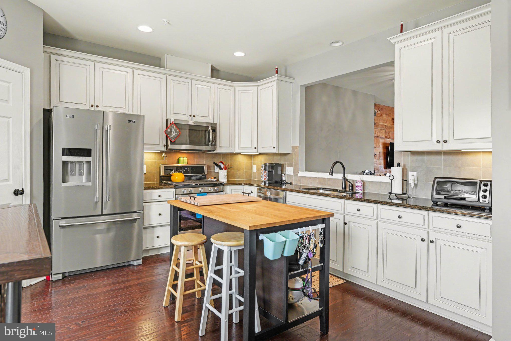 WARRINGTON POINTE - Residential