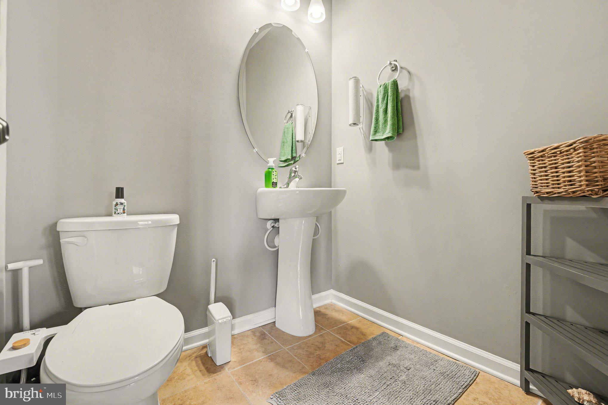 WARRINGTON POINTE - Residential