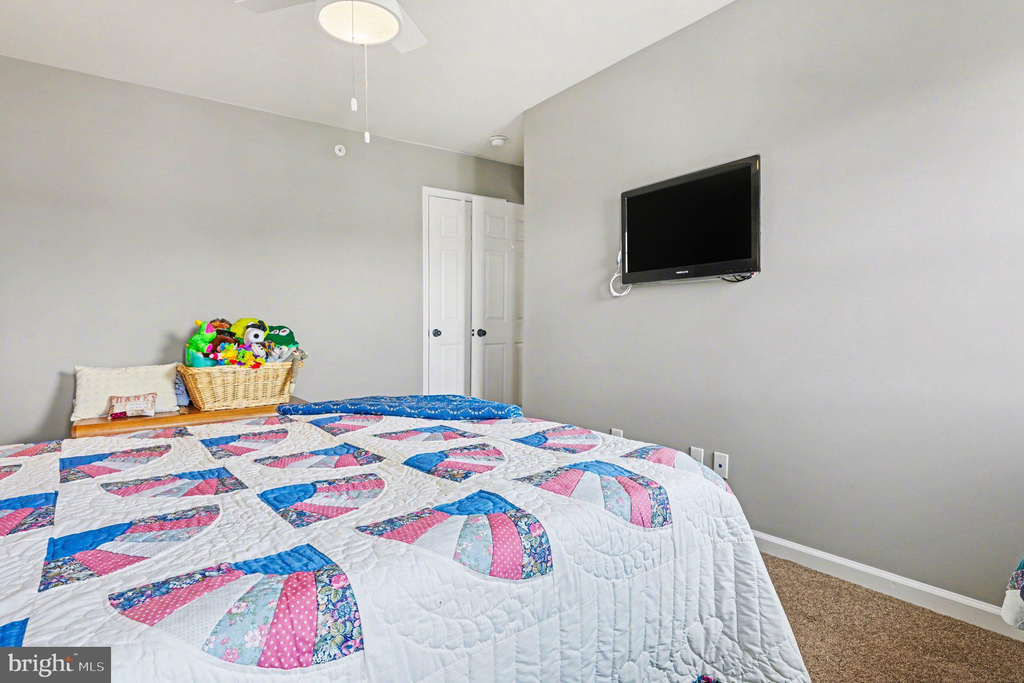 WARRINGTON POINTE - Residential