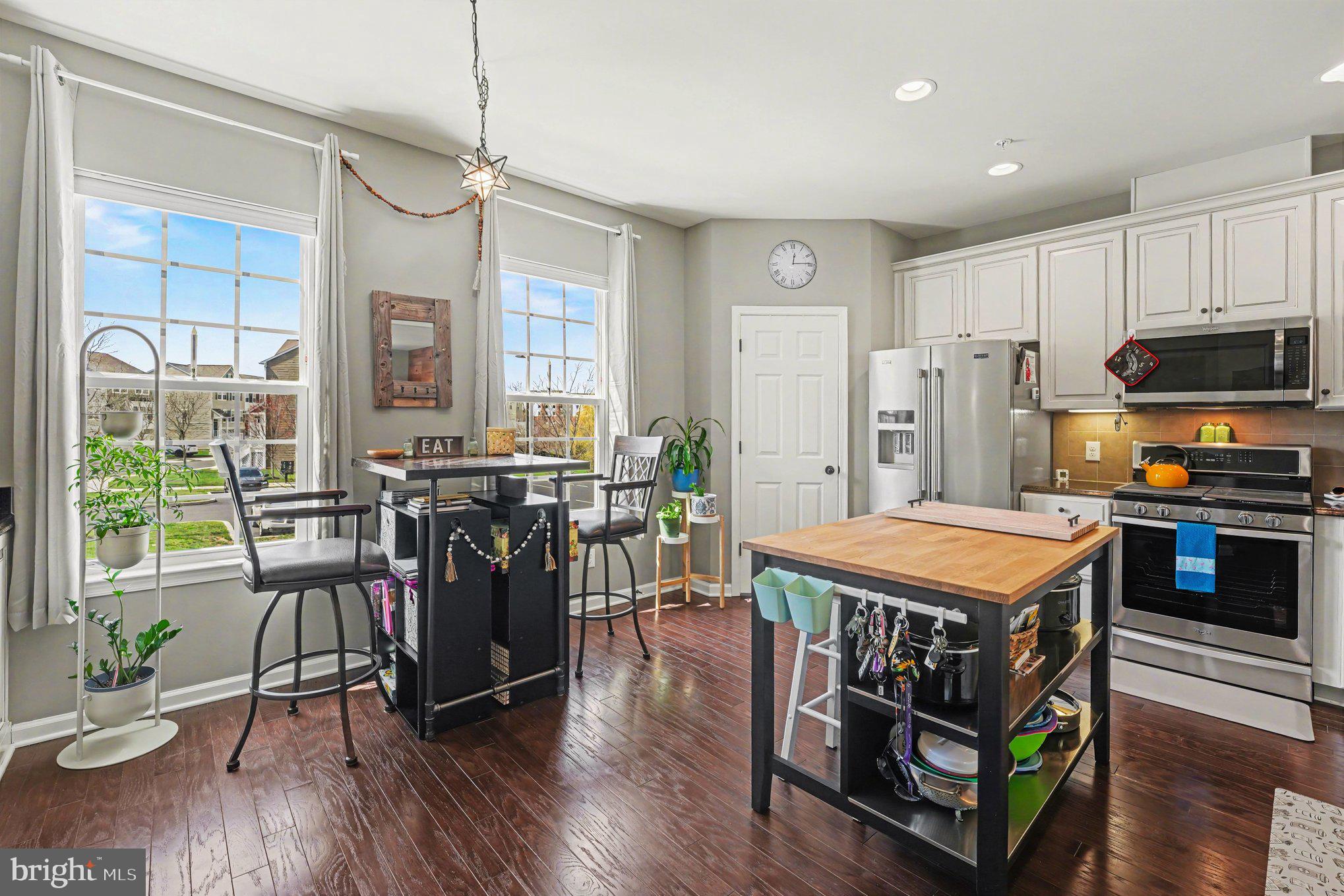 WARRINGTON POINTE - Residential