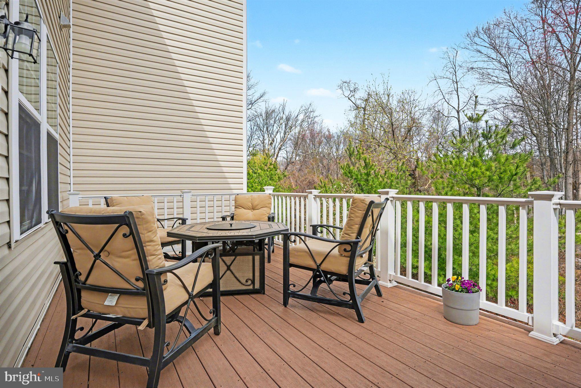 WARRINGTON POINTE - Residential