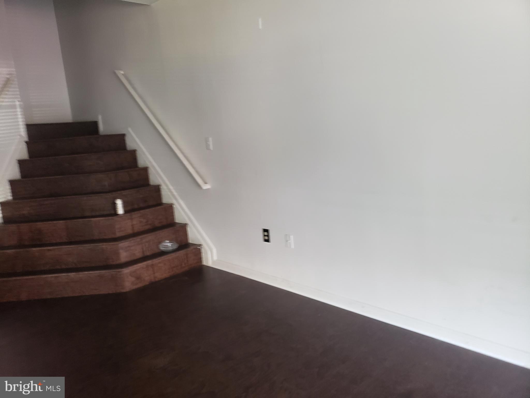 ENCLAVE AT SEVEN OAKS - Residential