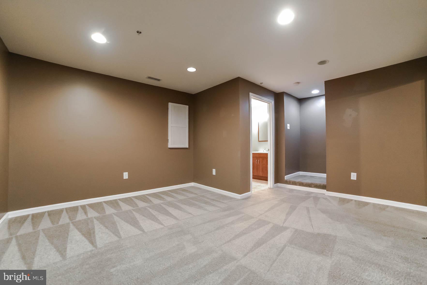 BEVERLY HILLS - Residential