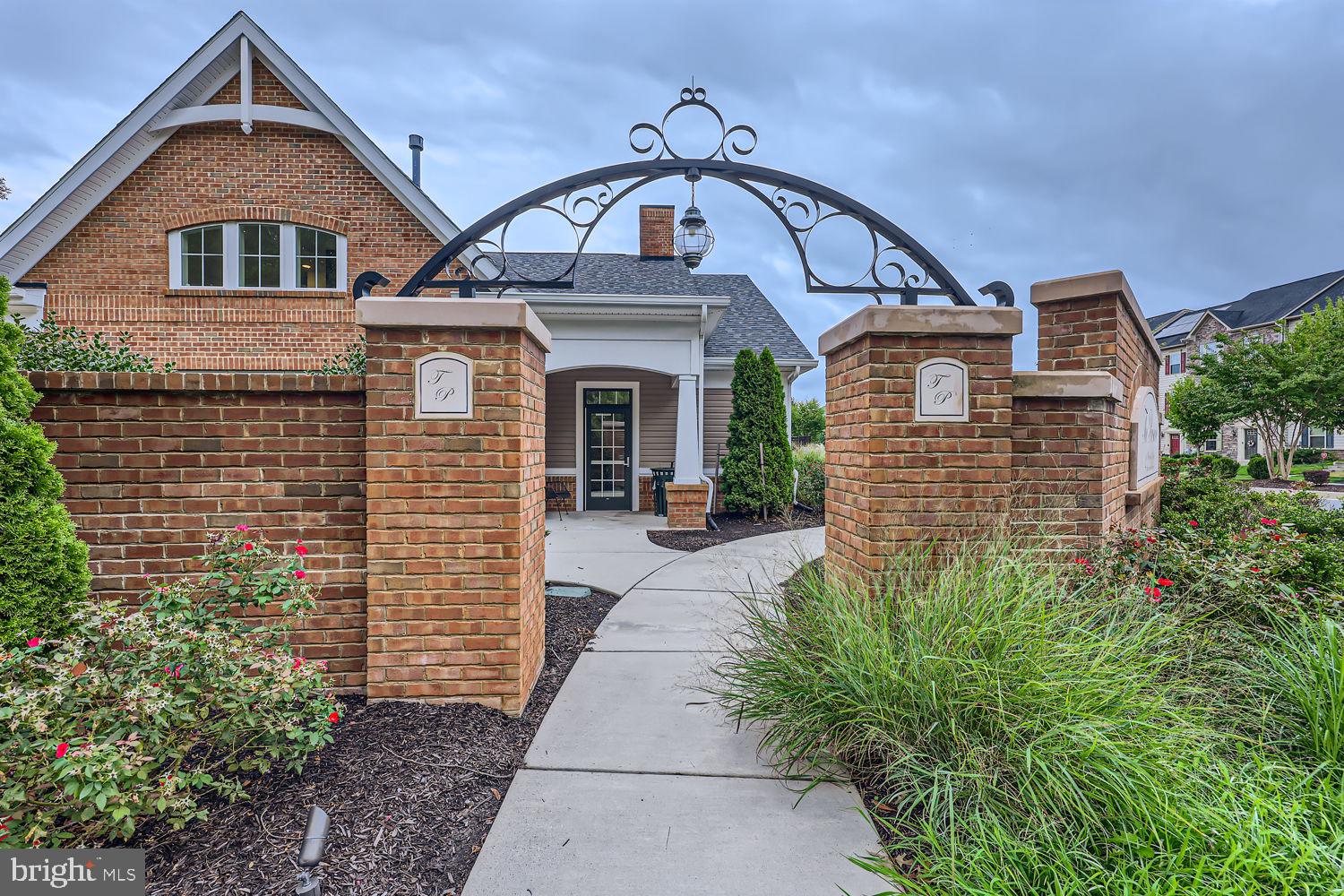 PRESERVE AT WINDLASS RUN - Residential Lease