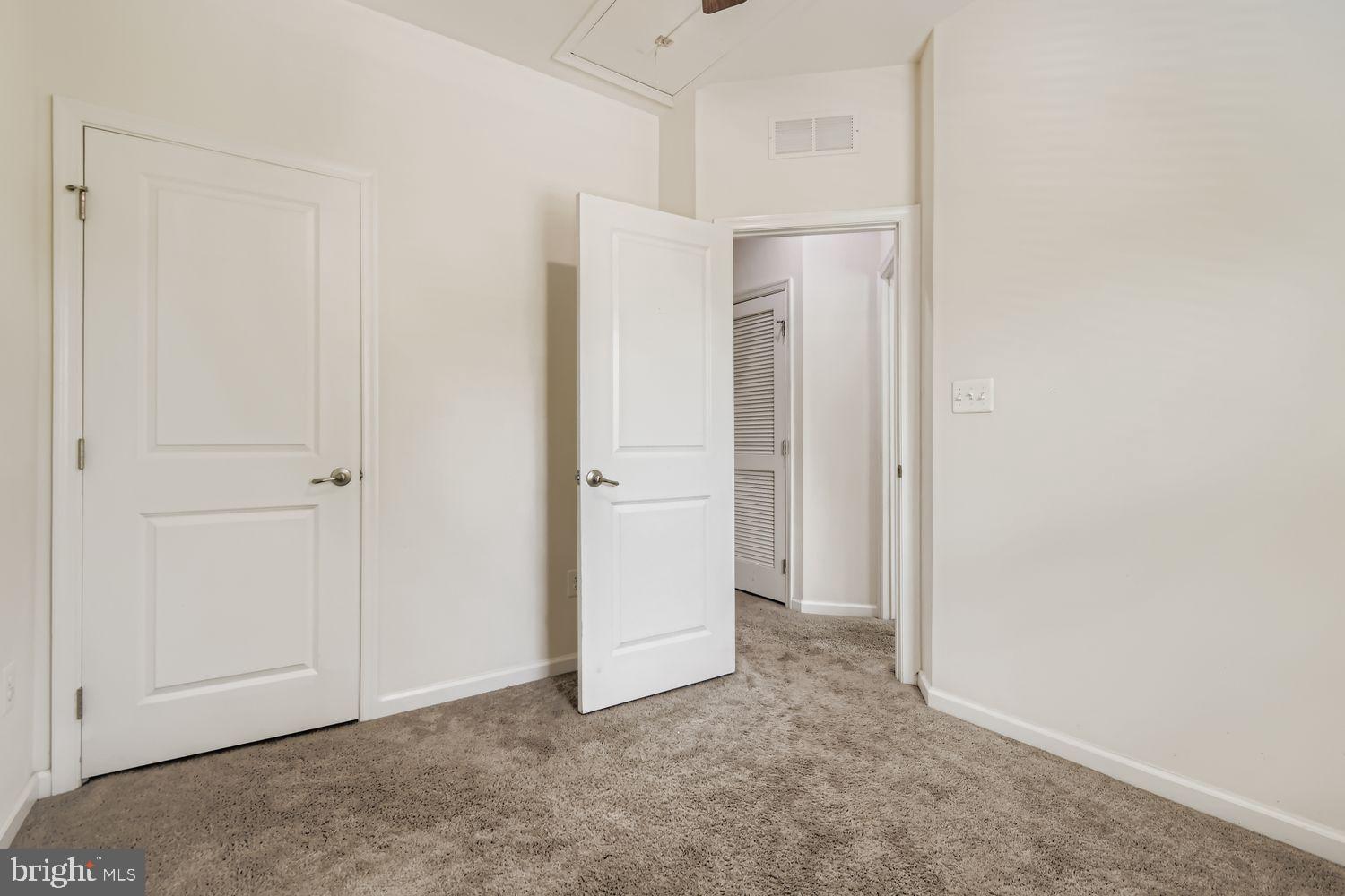 PRESERVE AT WINDLASS RUN - Residential Lease