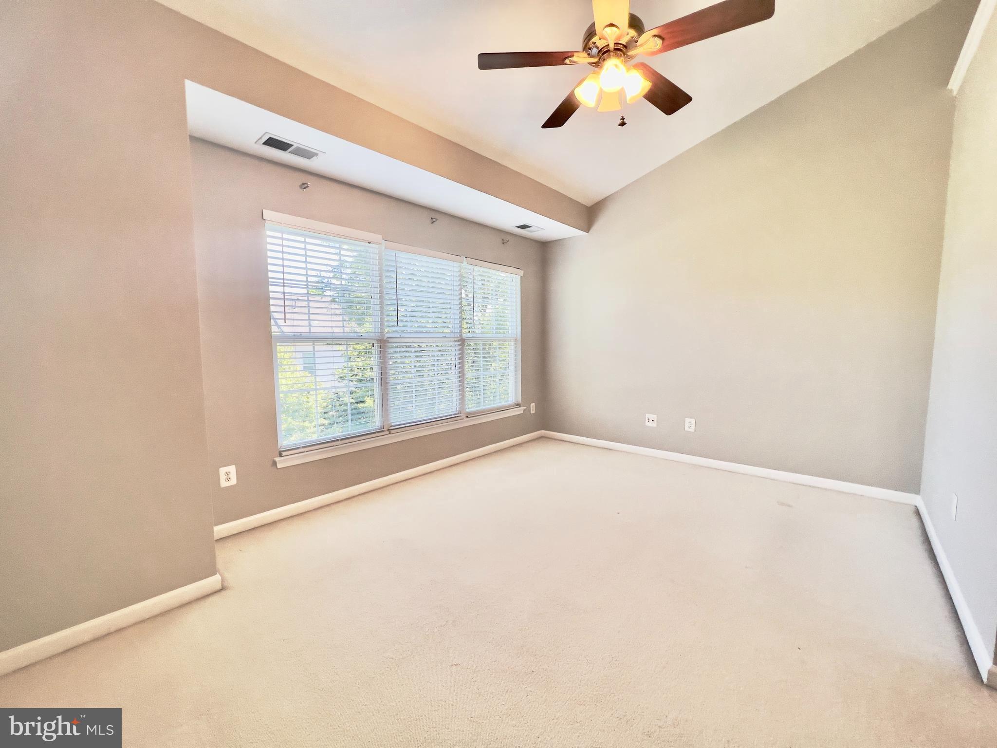 BELMONT COUNTRY CLUB - Residential Lease