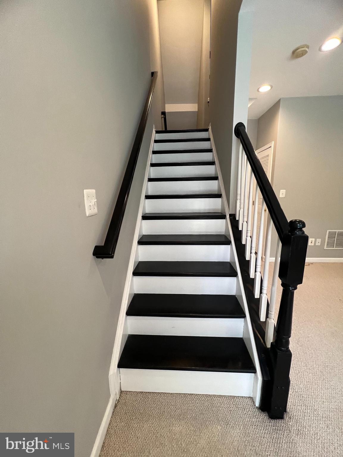 BELMONT COUNTRY CLUB - Residential Lease