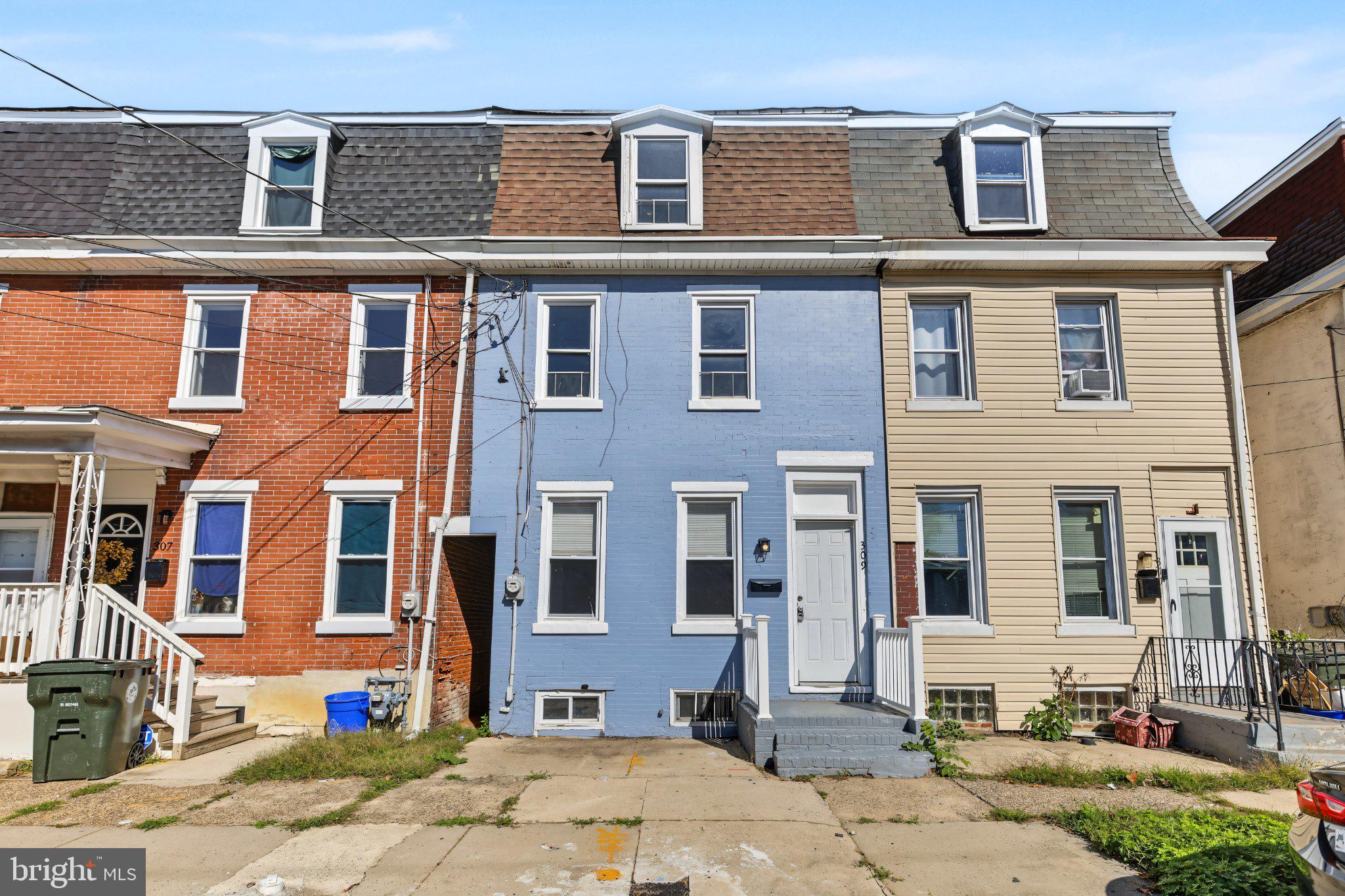 309 JONES AVENUE