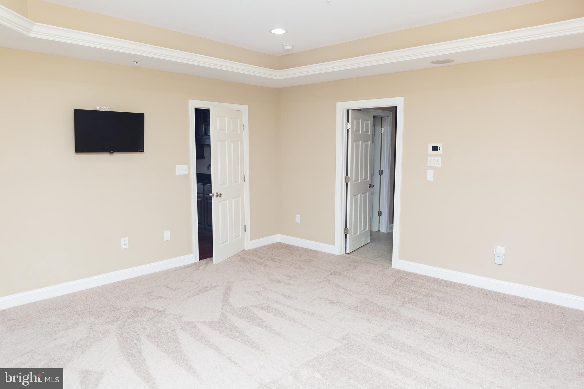 ROWENS MILL - Residential