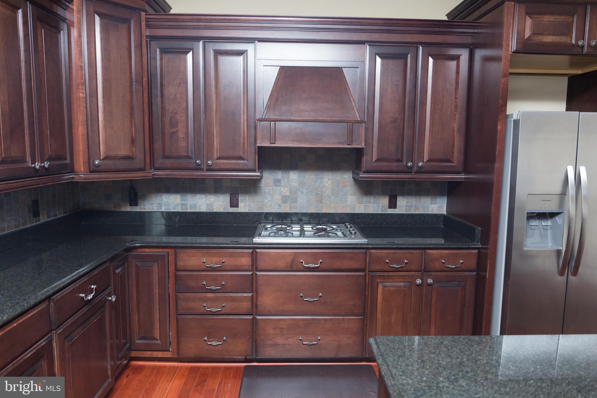 ROWENS MILL - Residential