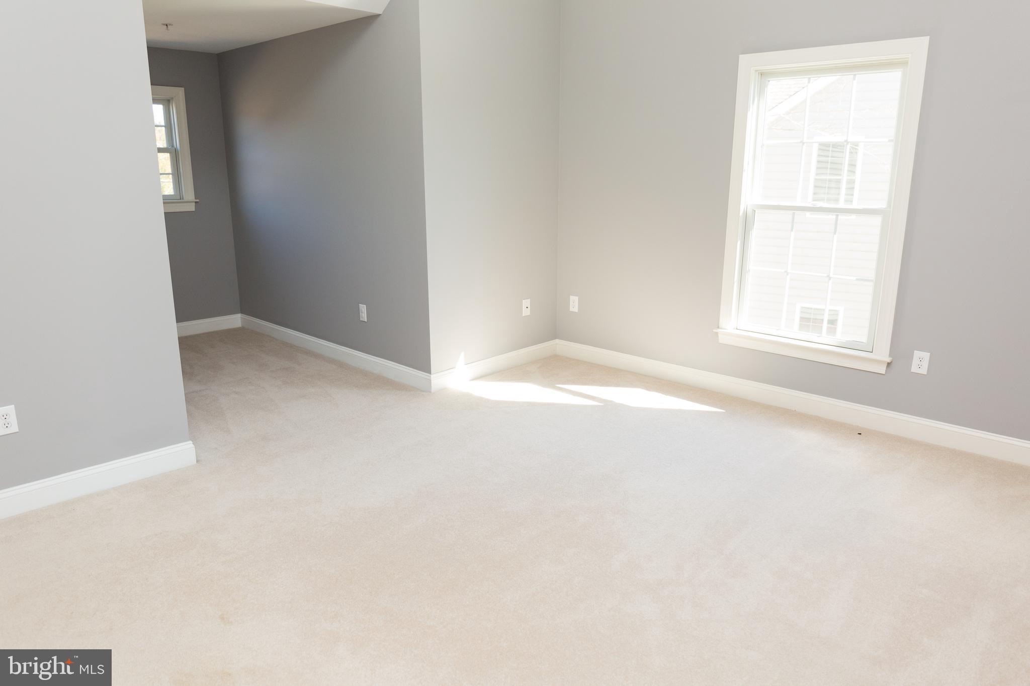 ROWENS MILL - Residential