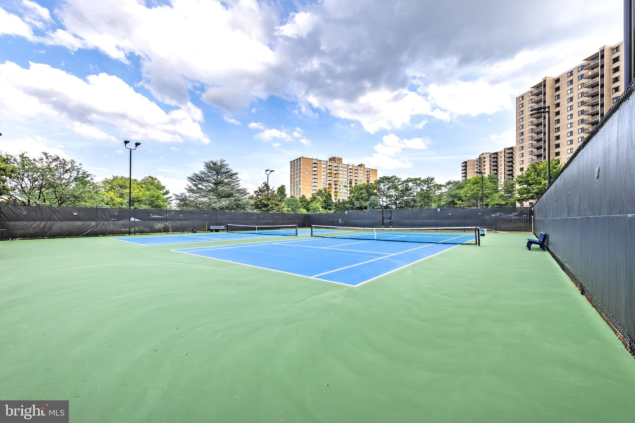 WATERGATE AT LANDMARK - Residential