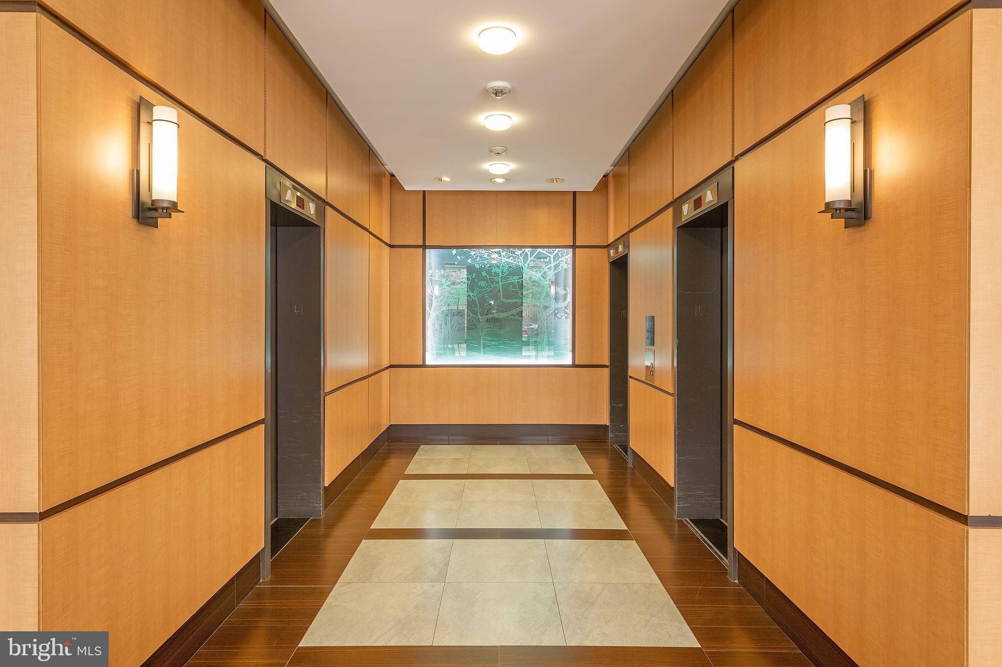 WATERGATE AT LANDMARK - Residential