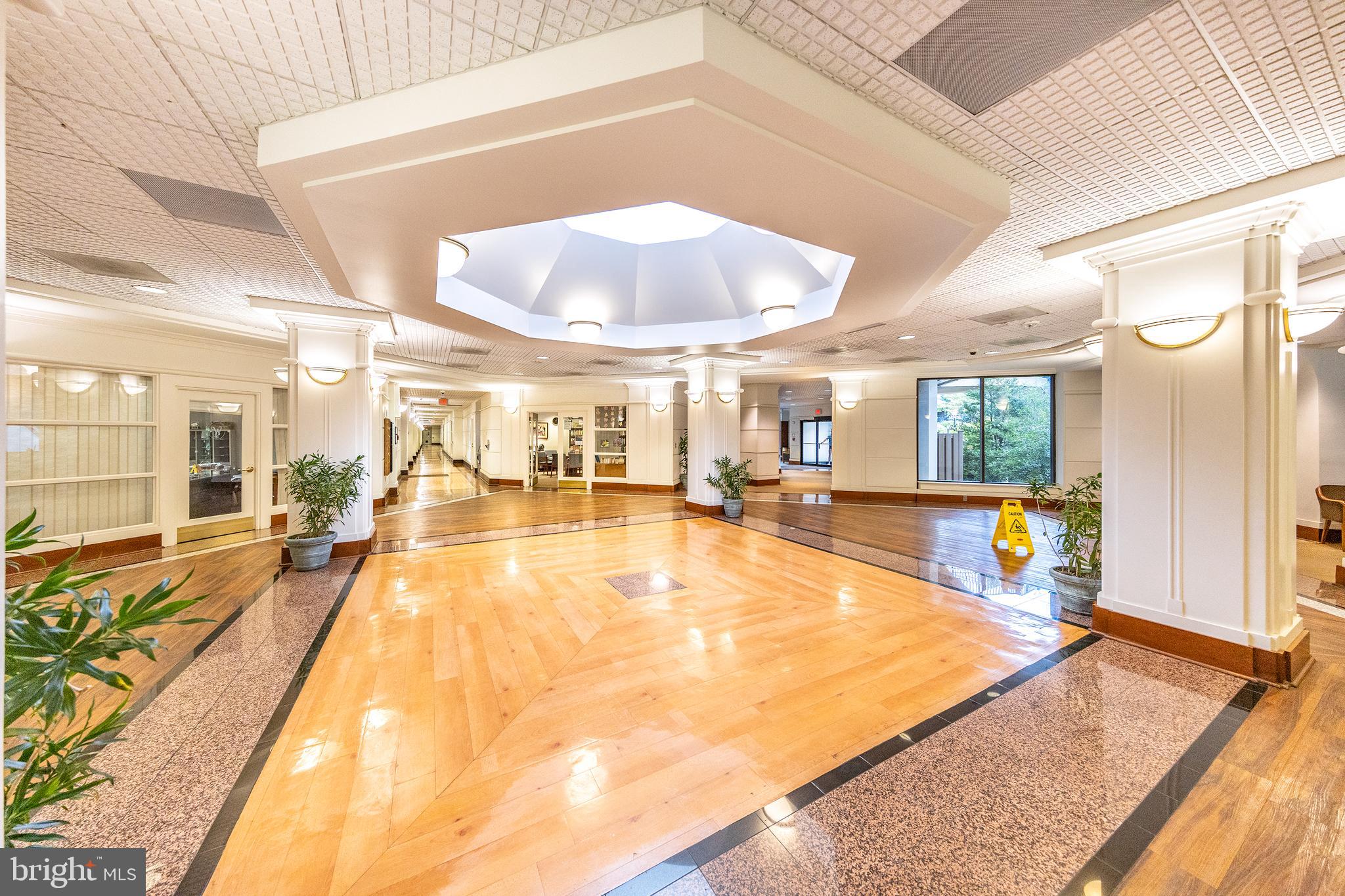 WATERGATE AT LANDMARK - Residential