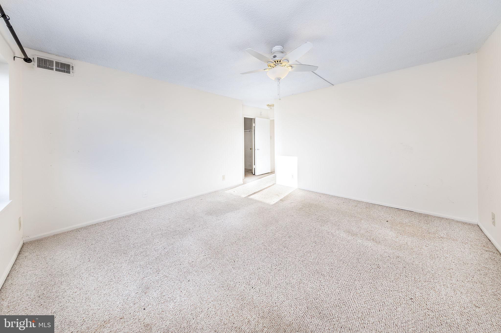 WATERGATE AT LANDMARK - Residential