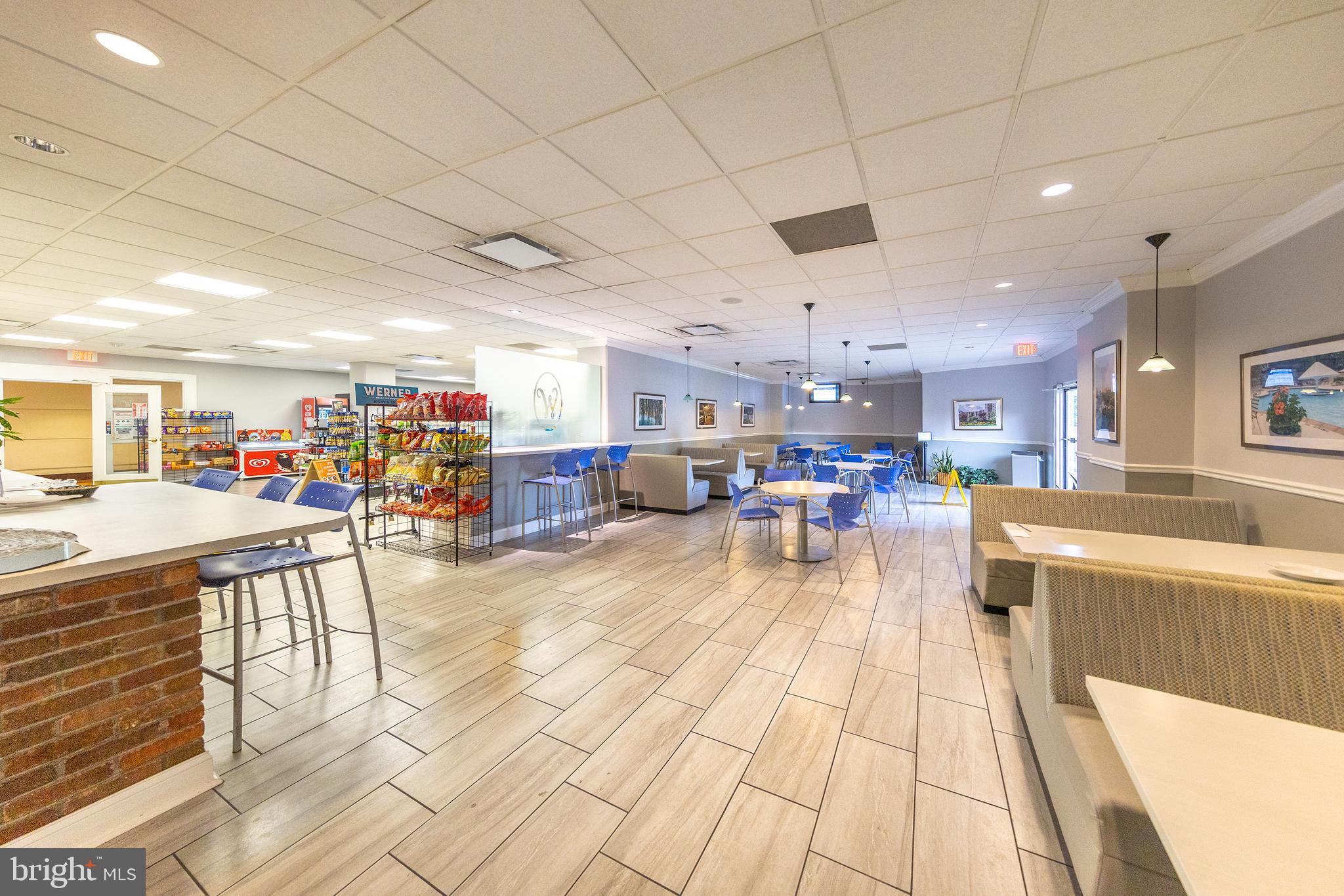 WATERGATE AT LANDMARK - Residential