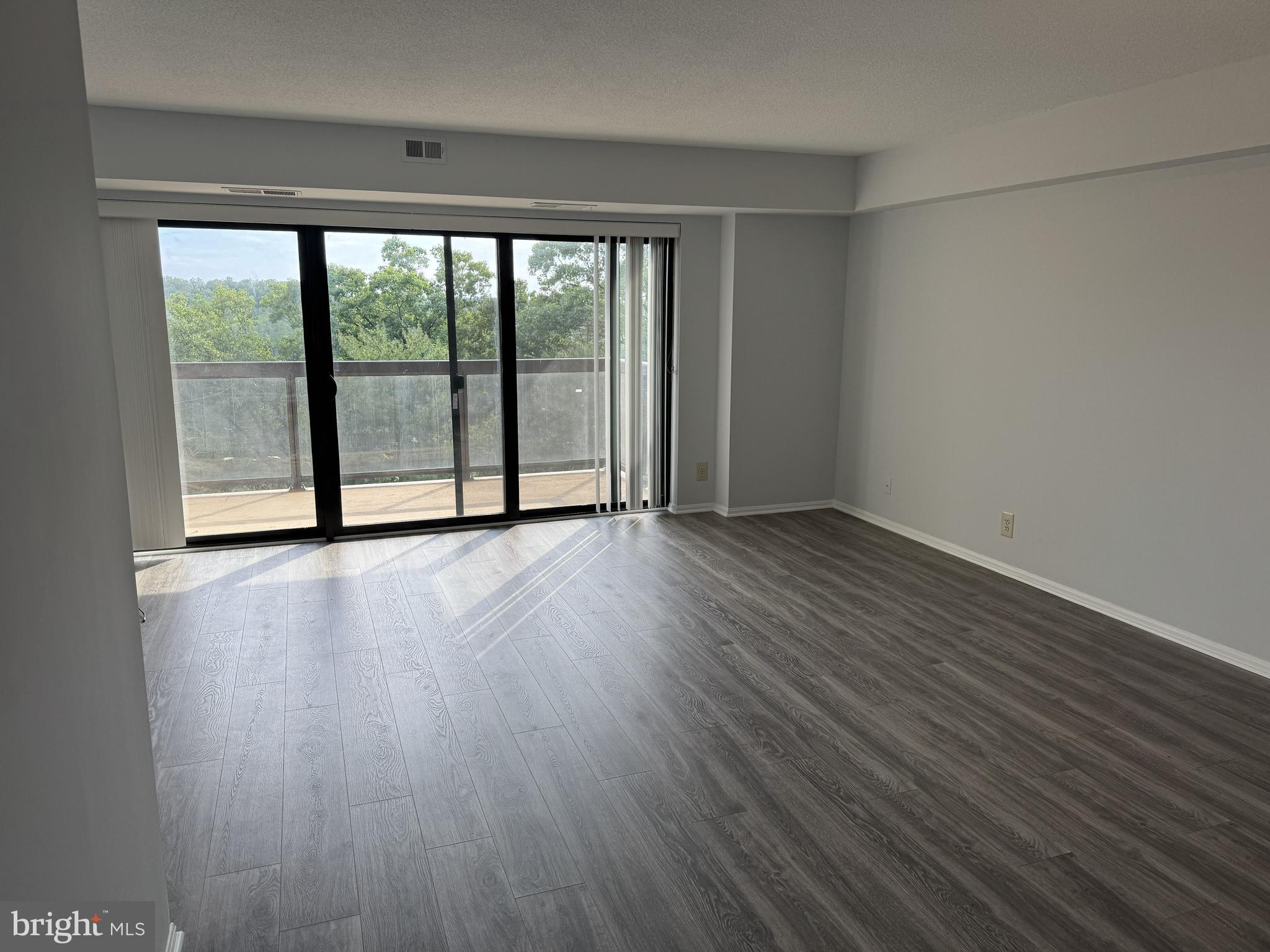 307 YOAKUM PARKWAY 802