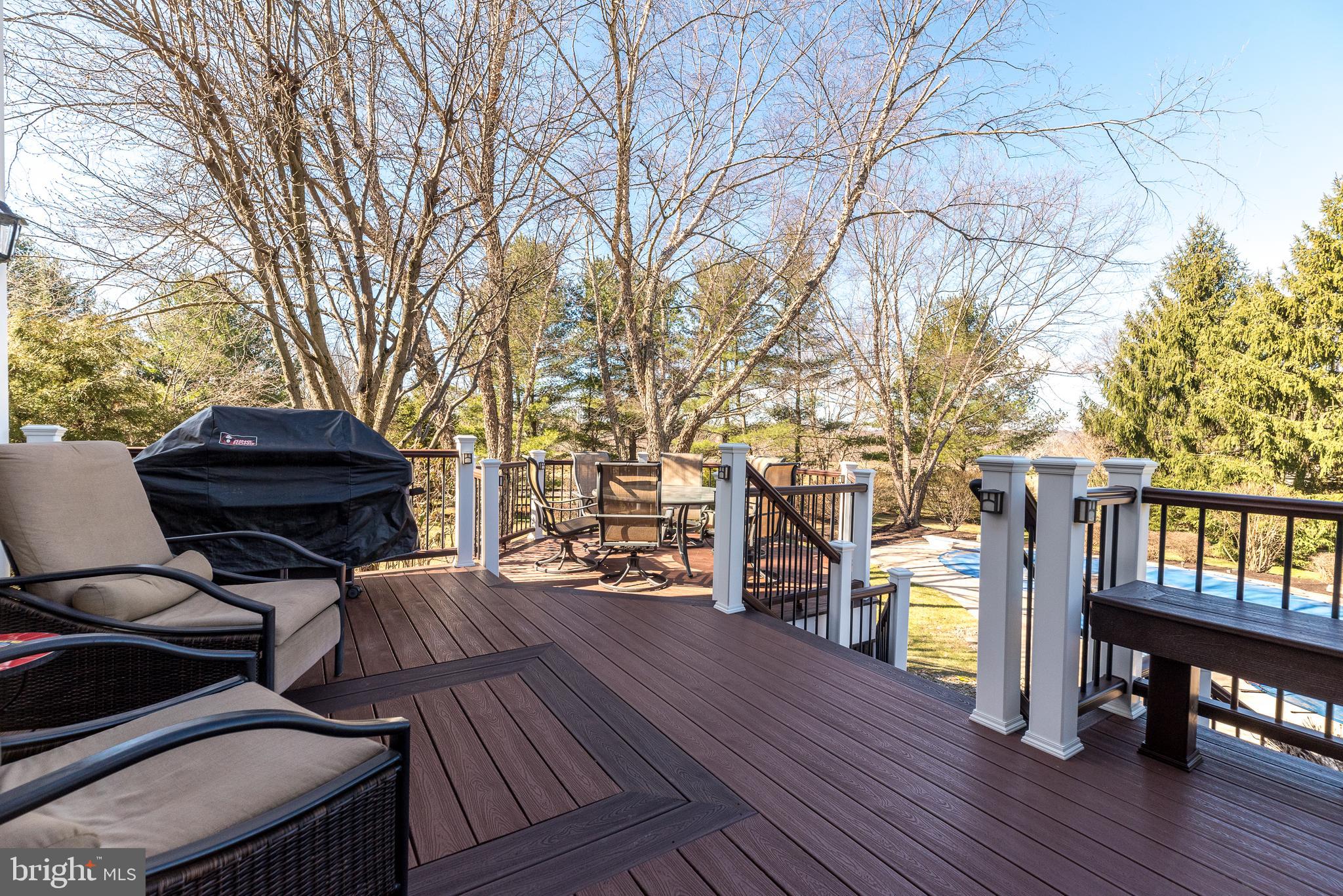 TAMARACK FARM - Residential