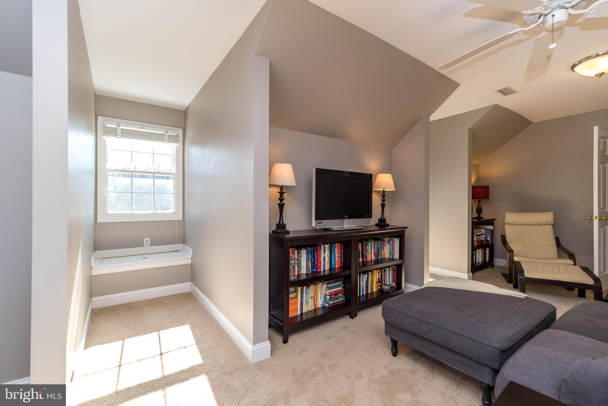 TAMARACK FARM - Residential