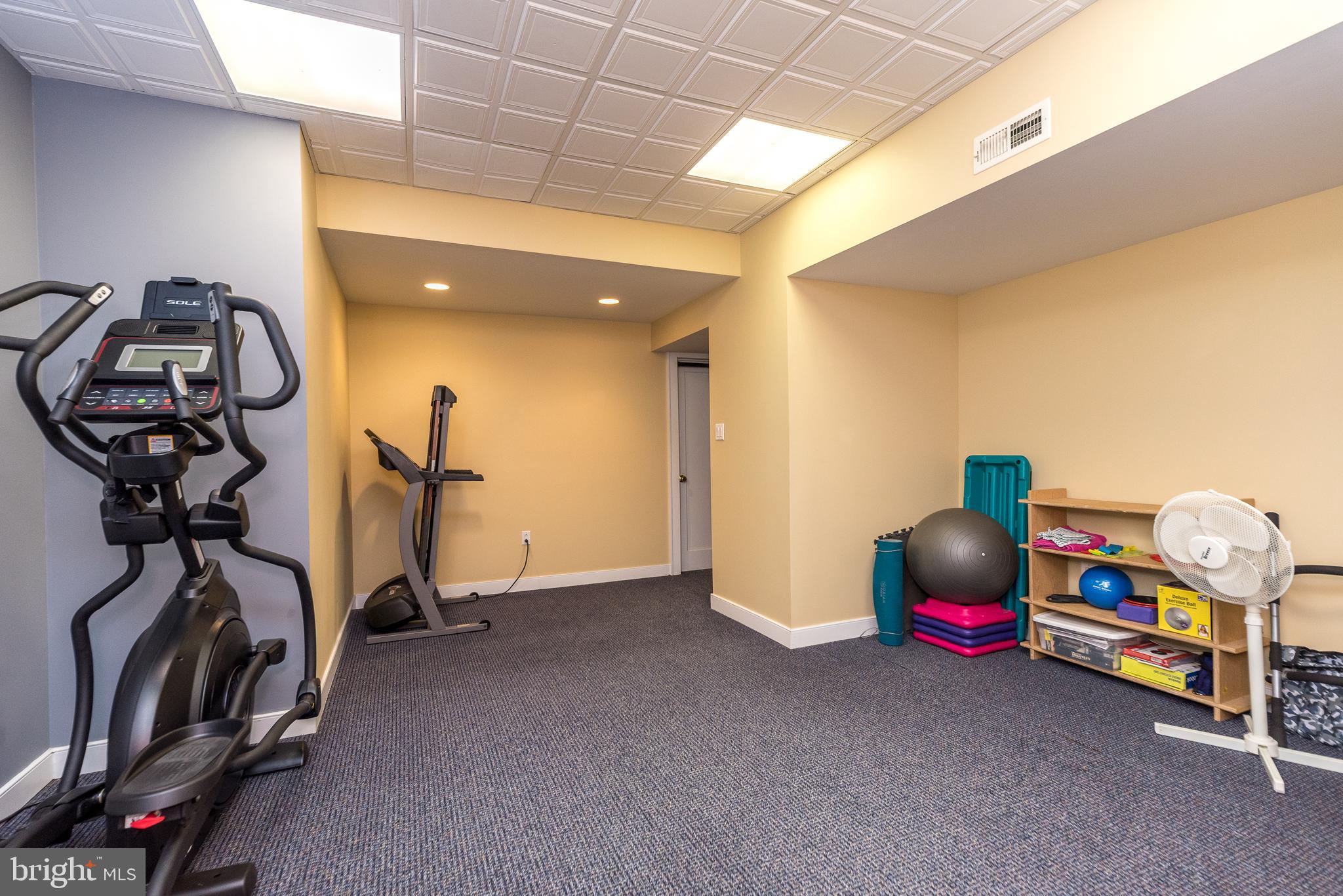 TAMARACK FARM - Residential