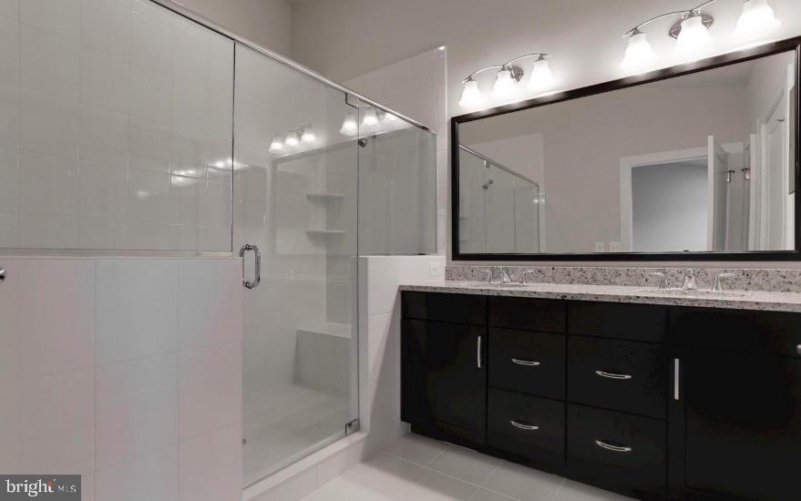 THE ENCLAVE AT ARUNDEL PRESERVE - Residential Lease