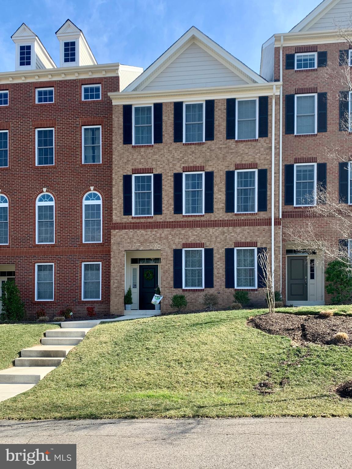 THE ENCLAVE AT ARUNDEL PRESERVE - Residential Lease